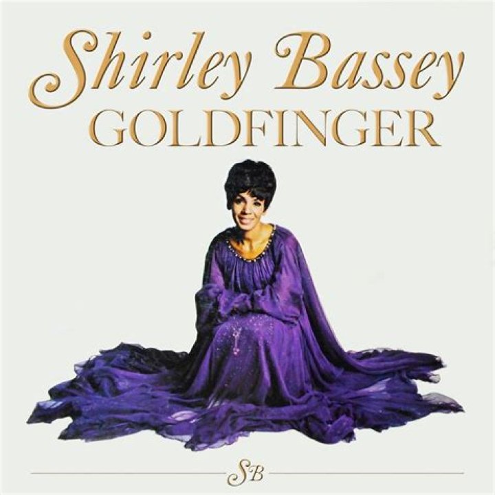Shirley Bassey - Songs, Age & Goldfinger