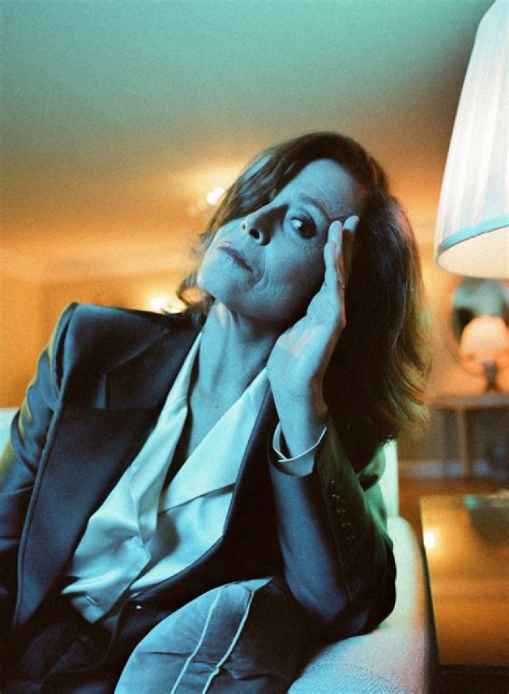 Sigourney Weaver - Movies, Age & Facts
