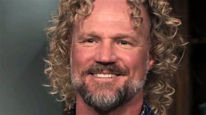 Sister Wives viewers bash Kody Brown for accompanying Aurora for ear-piercing after skipping Ysabel’s surgery