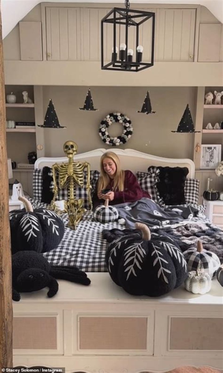Stacey Solomon shows off bedroom at £1.2m Pickle Cottage and reveals she’s already decorating for Christmas