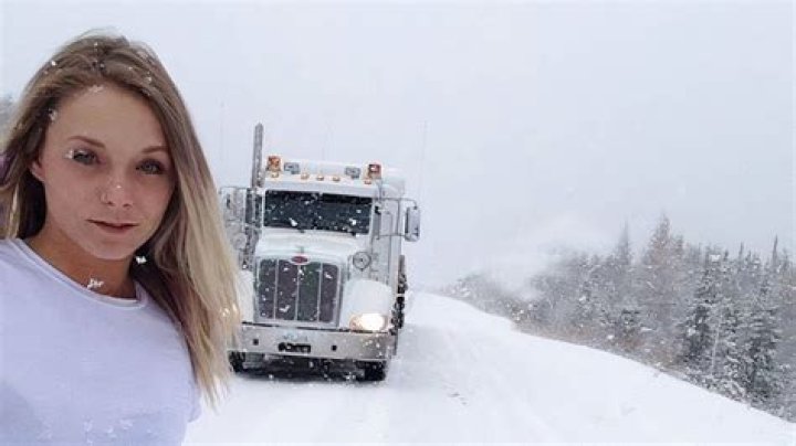 Steph Custance and Art Burke talk about their goals for this season of Ice Road Truckers