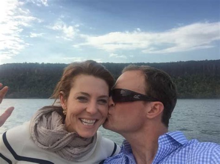 Stephanie Ruhle (MSNBC) Bio, Wiki, Age, Height, Family, Husband, Married, Salary and Net Worth