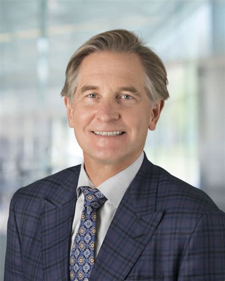 
Steven Hicks
Net Worth
