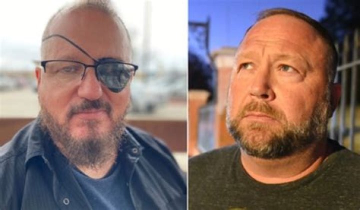 Stewart Rhodes Eye Injury Explained: Details About His Age, Wife And Family – Is He Still In Lockup?