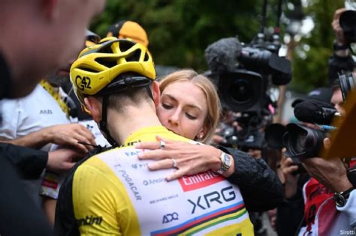 Tadej Pogacar and Girlfriend Urska Zigart Compete At The Tour de France 2022