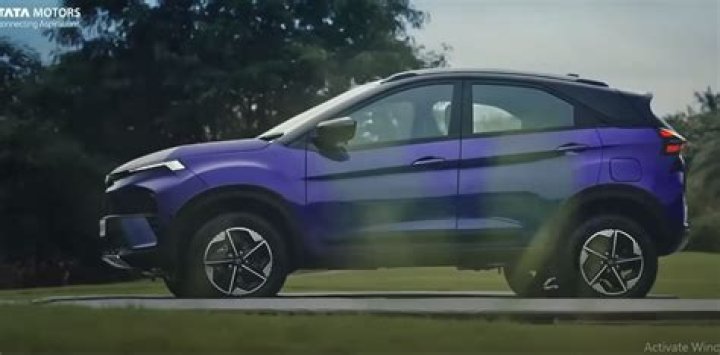 Tata Nexon Facelift 2023: Price, Features, Images & Variants- Booking Open