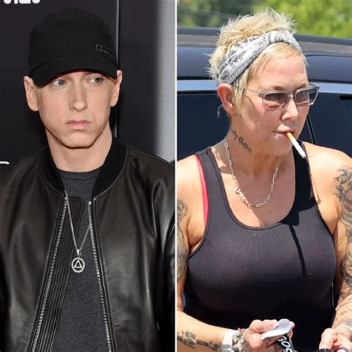 
Tattoo Artist, Eric Hartter Bio, Marriage, Wife, Divorce, Whitney Scott Mathers, Obituary, and Net Worth