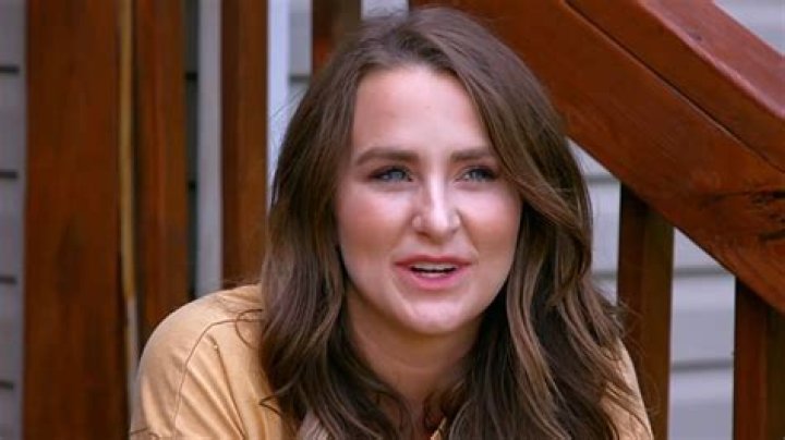 Teen Mom 2 critics say Leah Messer is ‘unrecognizable’ in new photo, ask ‘what happened’ to her face