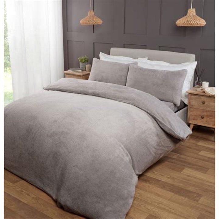 Tesco is selling its Teddy Fleece Duvet set for half price meaning you can can have the cosiest sleep ever for £12.50