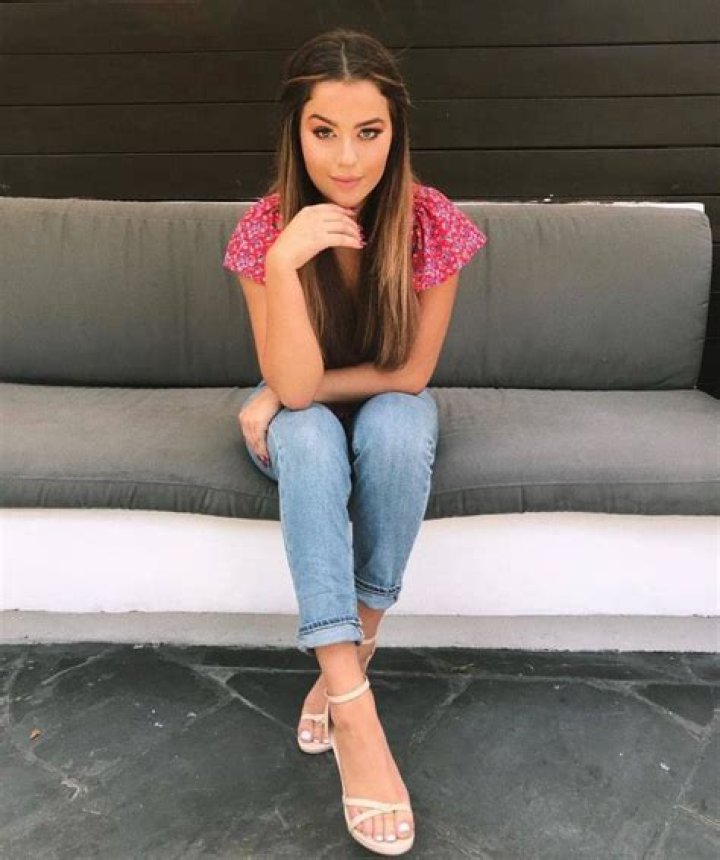 Tessa Brooks Wiki, ethnicity, net worth, siblings, boyfriend, facts