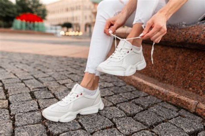 The 11 Best Shoes For Ankle Support