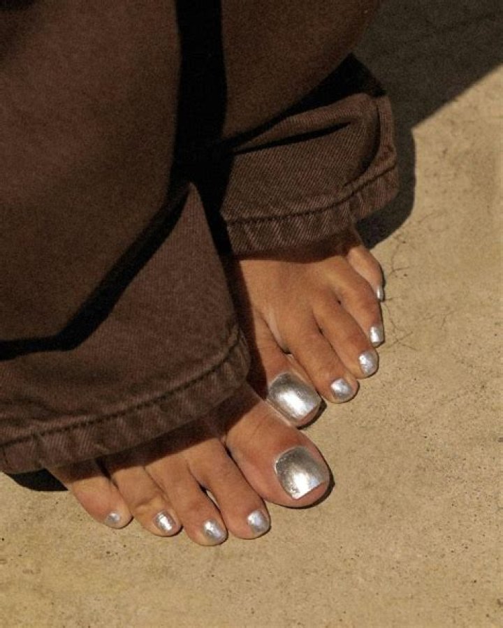 The 15 Trendiest Summer 2023 Pedicure Colors For Sandal Season