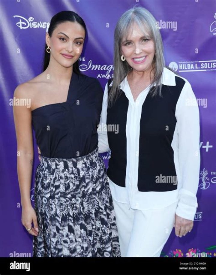 The biography and age of Camila Mendes’ sister, Kiara Moreno