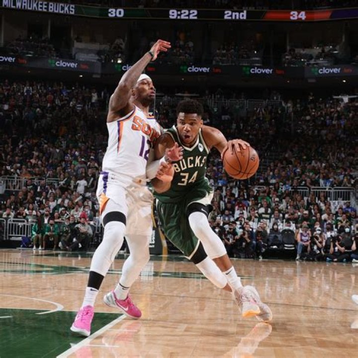 The Bucks cut the series lead to 2-1 with a win in Game 3