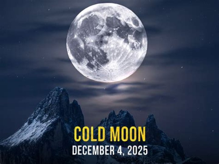 The December 2022 Full Cold Moon's Spiritual Meaning, Explained