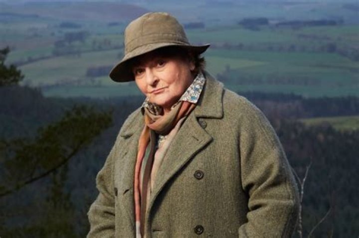 The mind-boggling reason Vera star Brenda Blethyn wears a hat in every single episode