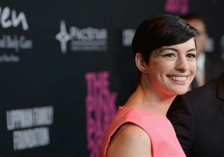The Moment When Everyone Turned on Anne Hathaway