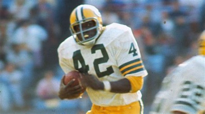 The Passing of a Legend: Reflecting on John Brockington’s Impact on the NFL