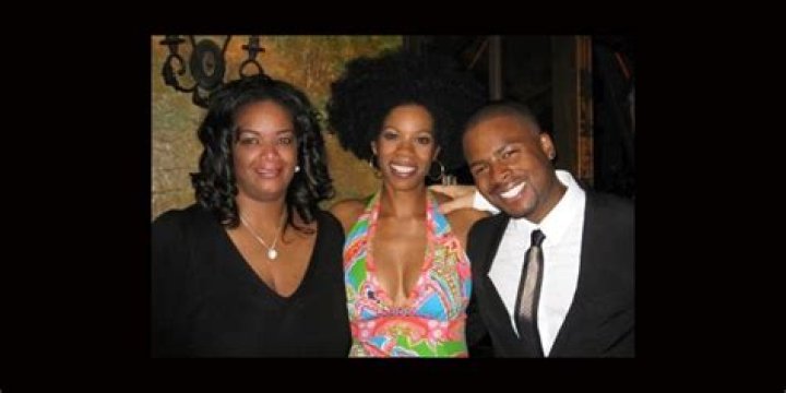 The Untold Truth Of Shawn Wayans’ Sister – Elvira Wayans