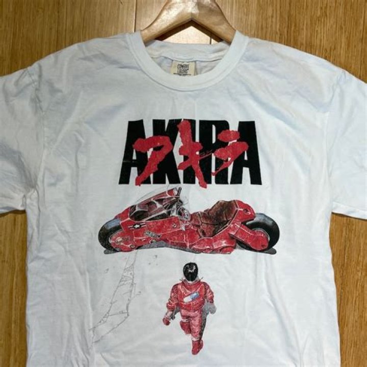 This Hilarious Akira Shirt Pays Homage to a Beloved Latina Star