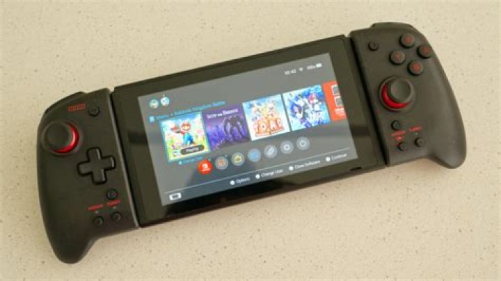 This Joy-Con Replacement Makes the Switch More Comfortable in Handheld Mode