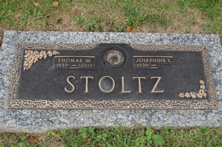 Thomas W Stoltz Net Worth (2024)