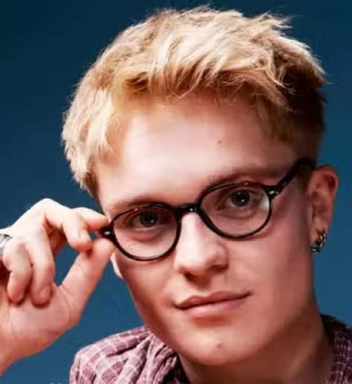 Tom Glynn-Carney: Bio, Wiki, Age, Career, Role in Dunkirk, Net Worth 2023 and More