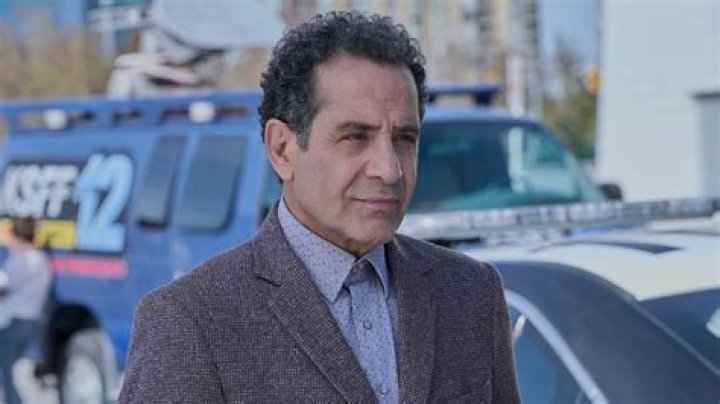Tony Shalhoub Dishes On Monk Movie and Favorite Episodes