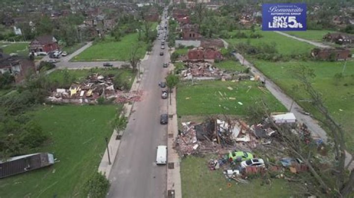 Tornado damages silo in Illinois