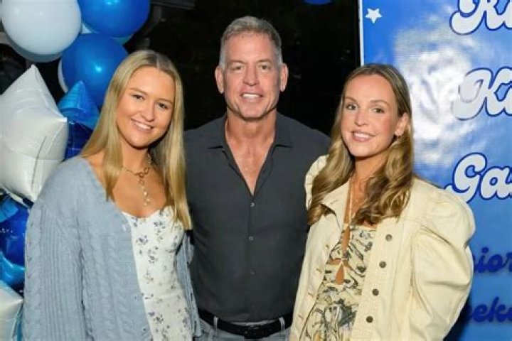 Troy Aikman’s Mother: Meet Charlyn Aikman, A Society Editor And Mother Of Three Children