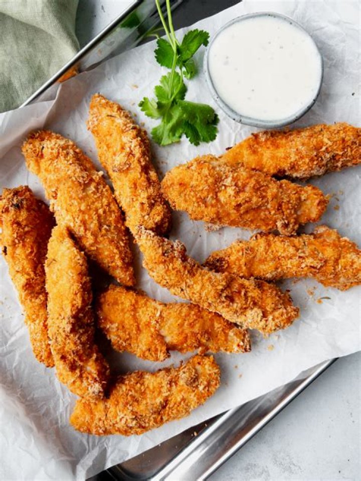 Trying Checkers Fry-Seasoned Chicken Tenders for Tasty Tuesday