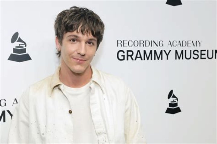 Tucker Pillsbury (Singer) Wiki, Biography, Age, Girlfriend ,Family, Facts and More