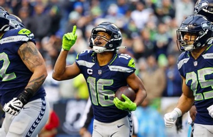 Tyler Lockett - Age, Height, Stats, Wife, Net Worth