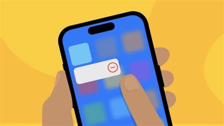 UK's mobiles are 'cluttered' with a BILLION uncontacted phone numbers, unused apps and unopened messages