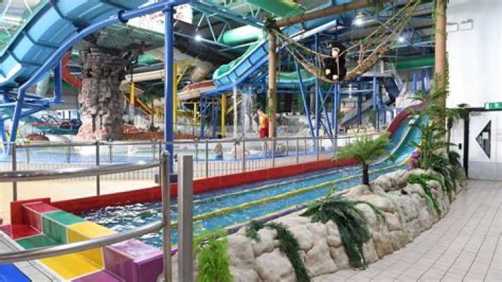 UK’s ‘No. 1 indoor tropical water park’ hits back after being blasted for its ‘filthy pool’ on TripAdvisor