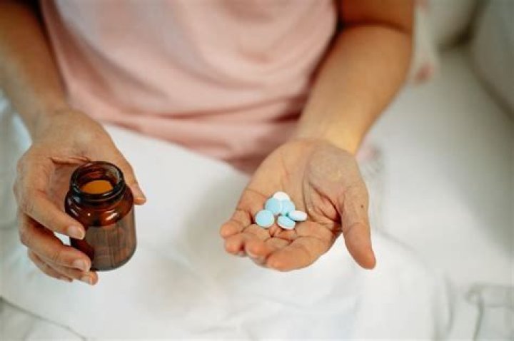 Understanding Phentermine Side Effects + Impact on Females