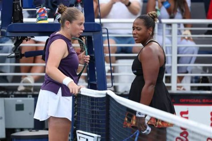 US Open drama as unusual outfit change causes huge rift during women's quarterfinal clash