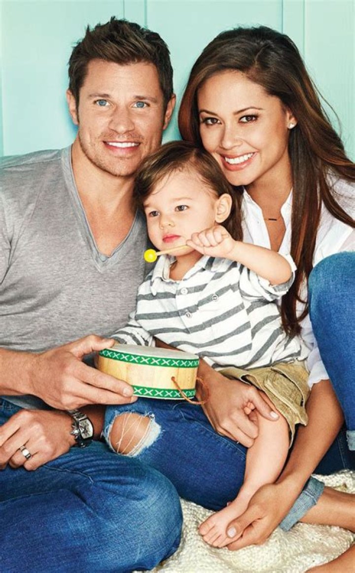Vanessa Minnillo, Nick Lachey Welcome Baby Boy