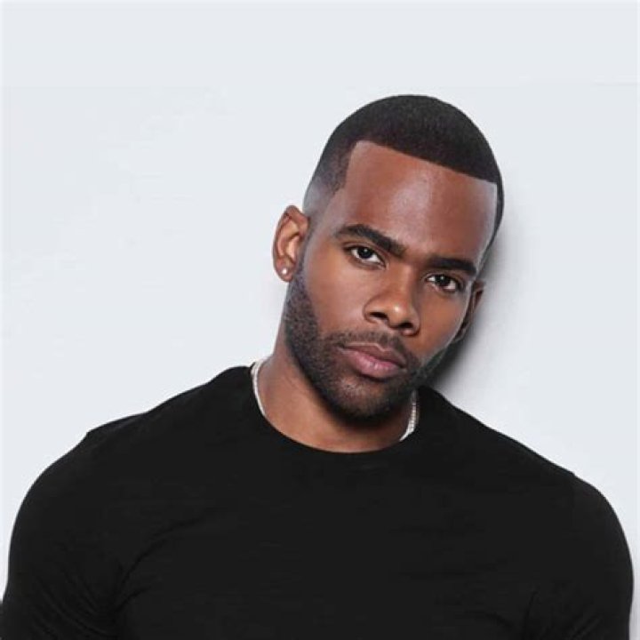 
Victor Barrett
Net Worth

