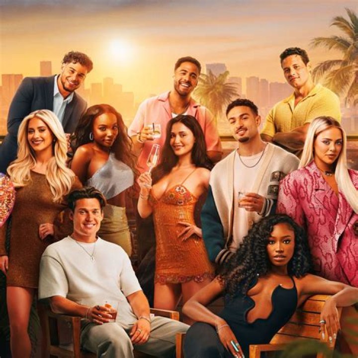 Walking On Sunshine Cast: All To Know About Them