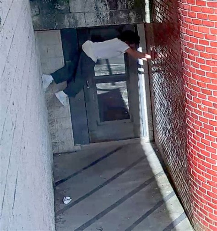 Watch Danilo Cavalcante escape video