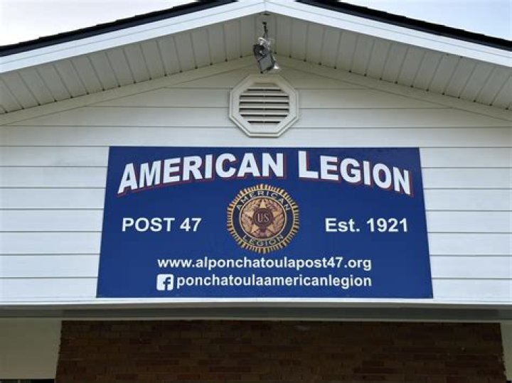 WATCH: Davenport vet gets home renovation help from American Legion