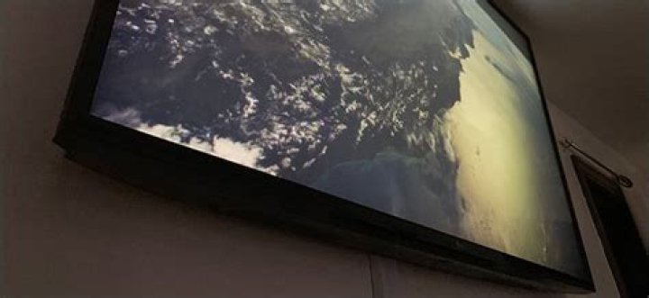What Are Nits of Brightness on a TV or Other Display?