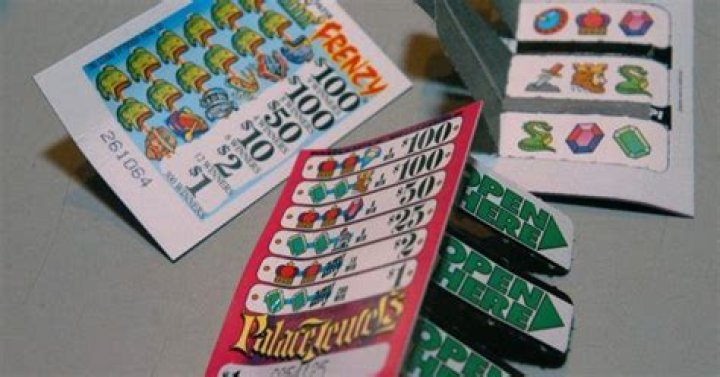 What are pull tabs, the Midwest’s favorite bar game?