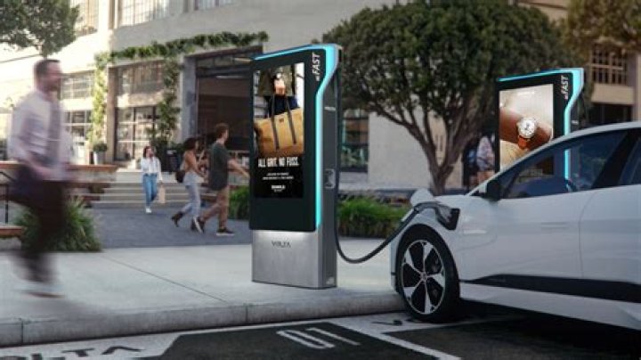 What EV Charging Station Apps Do I Need on My Phone?