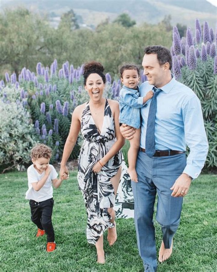 What is Adam Housley doing now? Net Worth, Wife, House, Kids