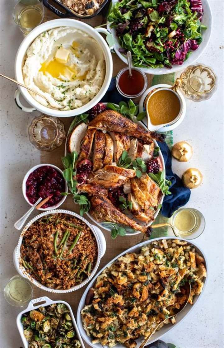 What is Illinois' favorite Thanksgiving dish?