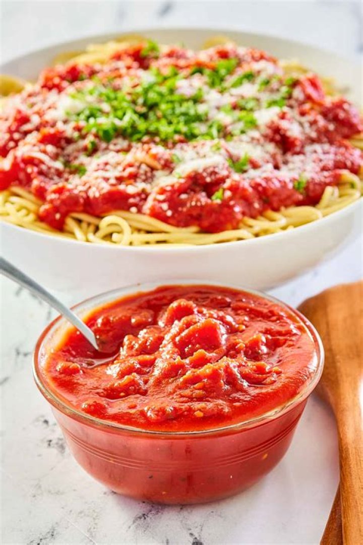 What is it called when you mix Alfredo and tomato sauce?