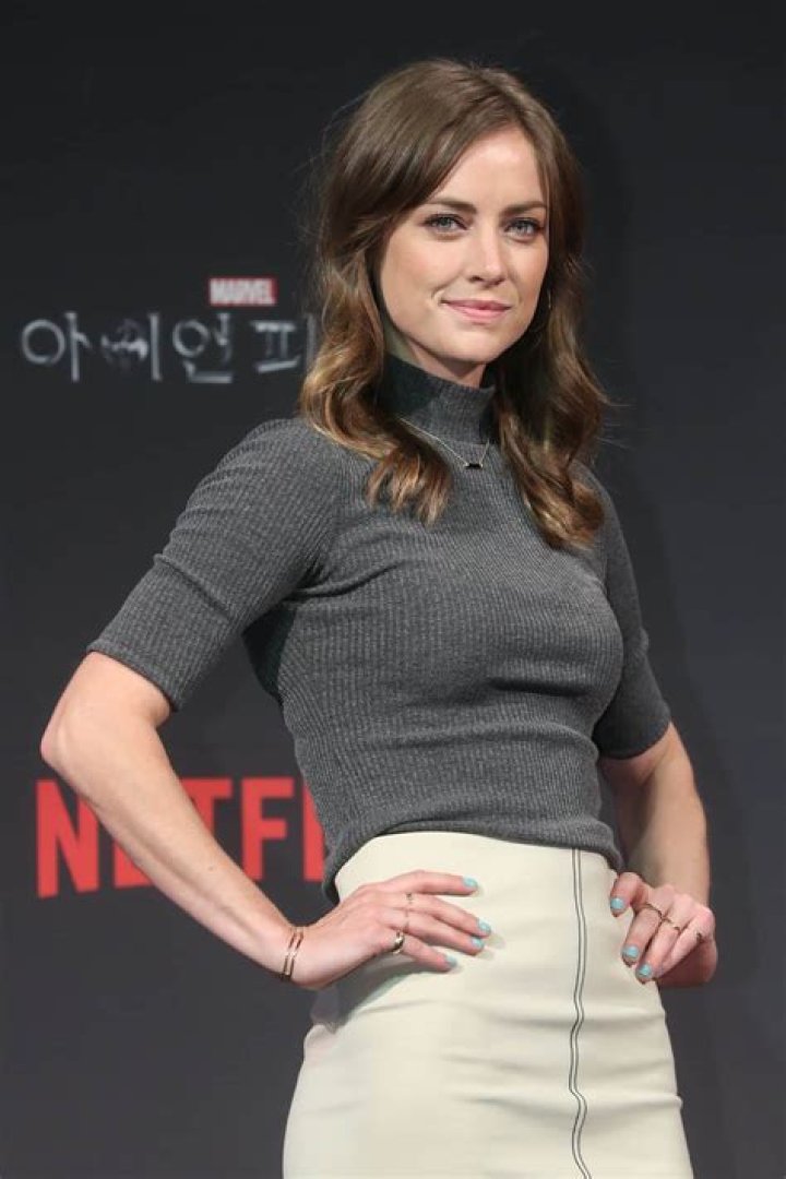 What is Jessica Stroup doing today? Net Worth, Husband, Height