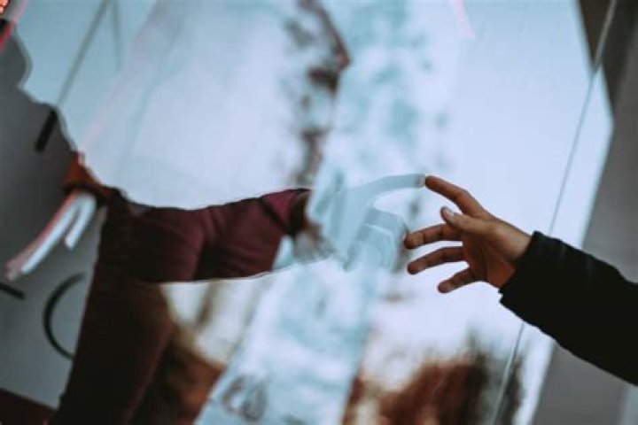 What Is Psychometry? How To Read The Energy Of Objects